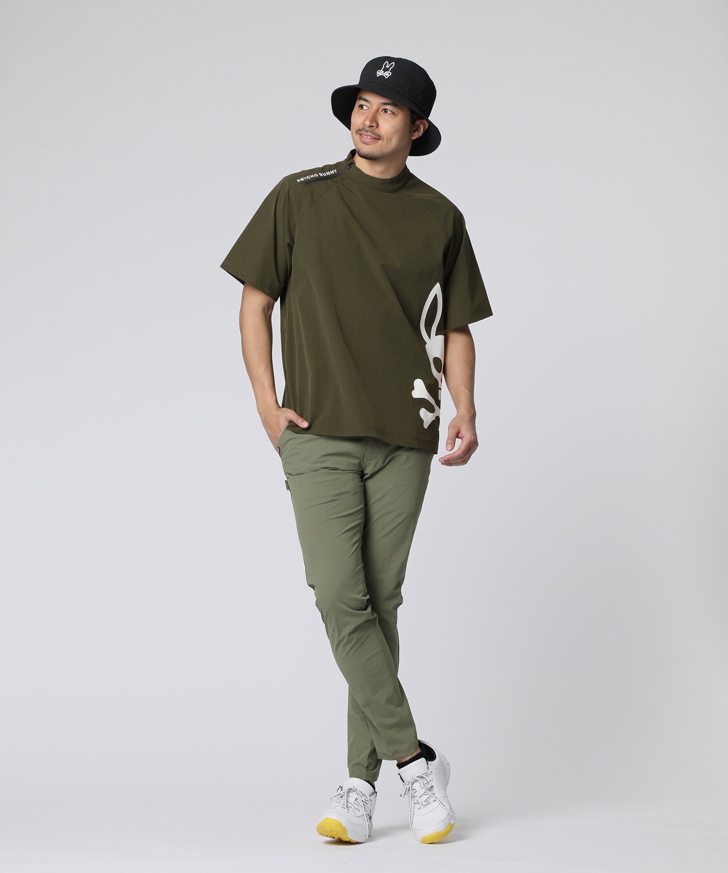 WEB限定] リラックスフィットビッグバニーロゴ モックネックTシャツ