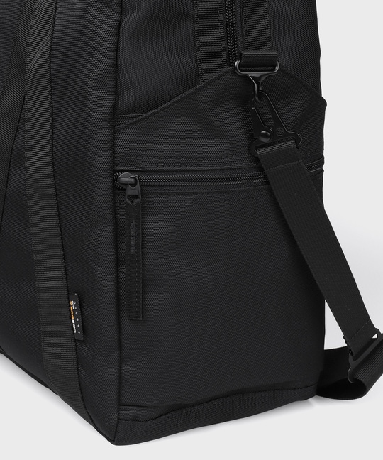 CORDURA® フライトダッフルバッグ