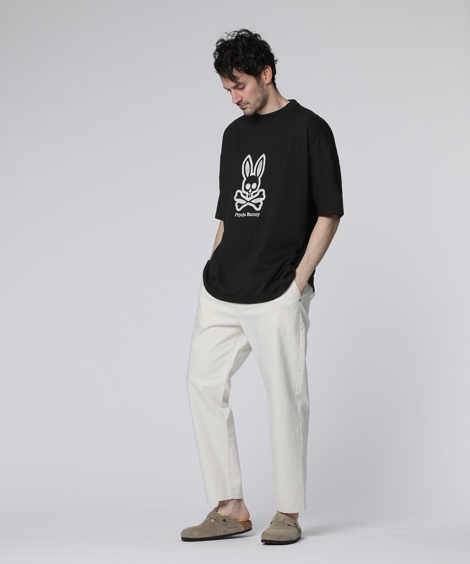 WEB限定]ハンドライトロゴ ワイドリラックス Tシャツ｜Psycho Bunny