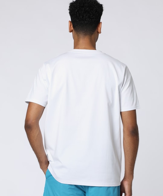 マルチカラーBUNNYワンポイントTシャツ